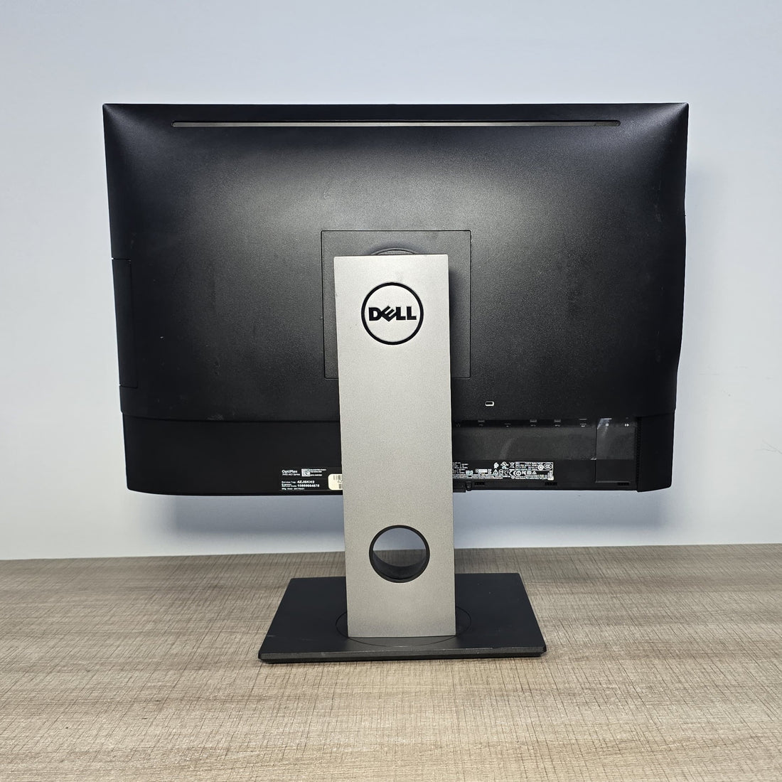 Dell - All In One Optiplex 7440 24" FHD - Intel Core i7-6700 3.4 Ghz (6ta Generación) - 8GB de memoria RAM - SSD 256GB - 1920x1080p FHD 24" - Liquidación