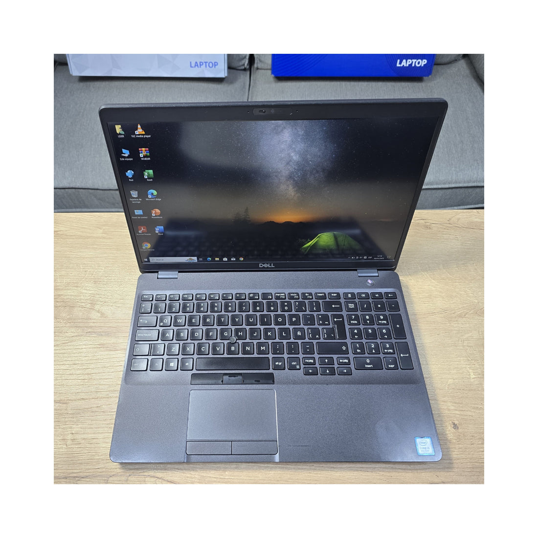 Dell - Laptop Latitude 5501 15.6" FHD - Intel Core i5-9300H 2.4 Ghz - 16GB de Memoria - SSD 512GB M.2 - Negro - Liquidación